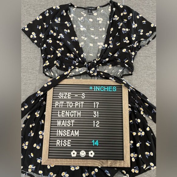 ️Last SWS Cutout Romper - Picture 2 of 6